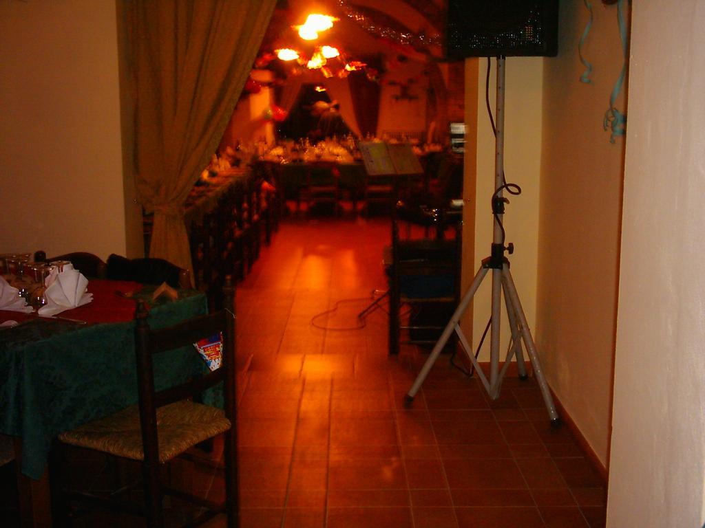 Hotel Il Malandrone روزينيانو ماريتيمو المظهر الخارجي الصورة