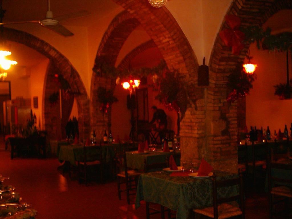 Hotel Il Malandrone روزينيانو ماريتيمو المظهر الخارجي الصورة